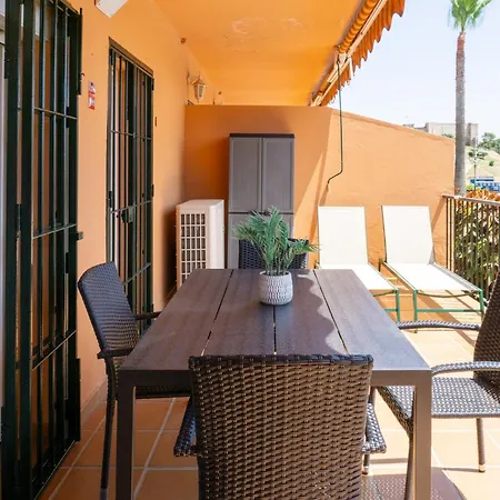 Encinas Garden Apartment